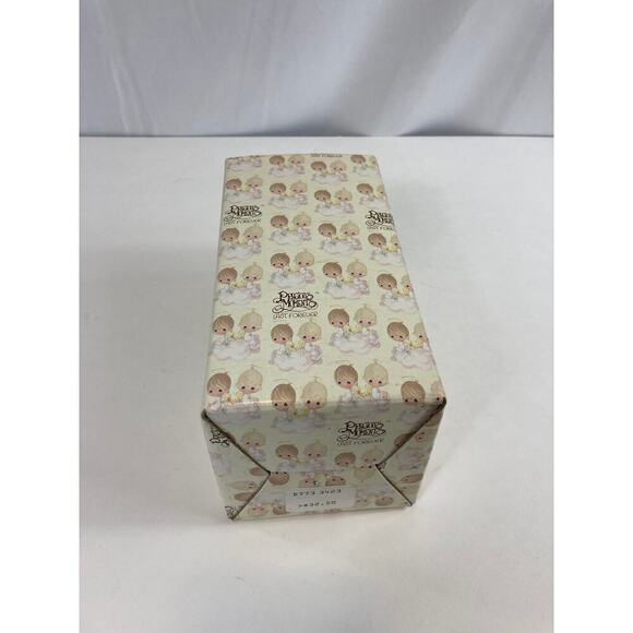 Precious Moments Sending You Showers of Blessings - Picture 4 of 8